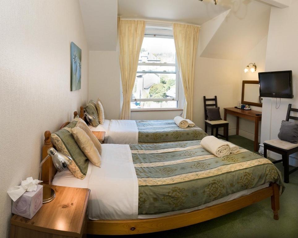 Twin Room (Room 1)