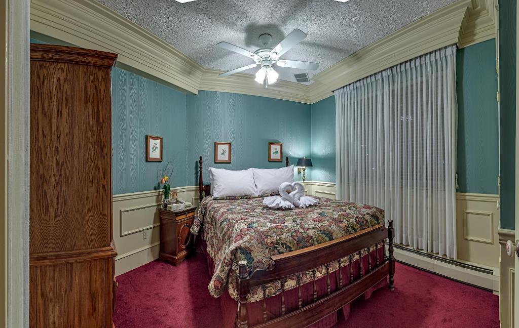 Executive Two-Bedroom Suite