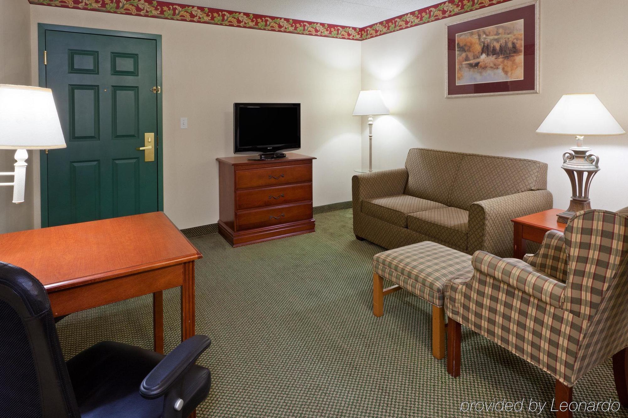 Queen Room with Two Queen Beds