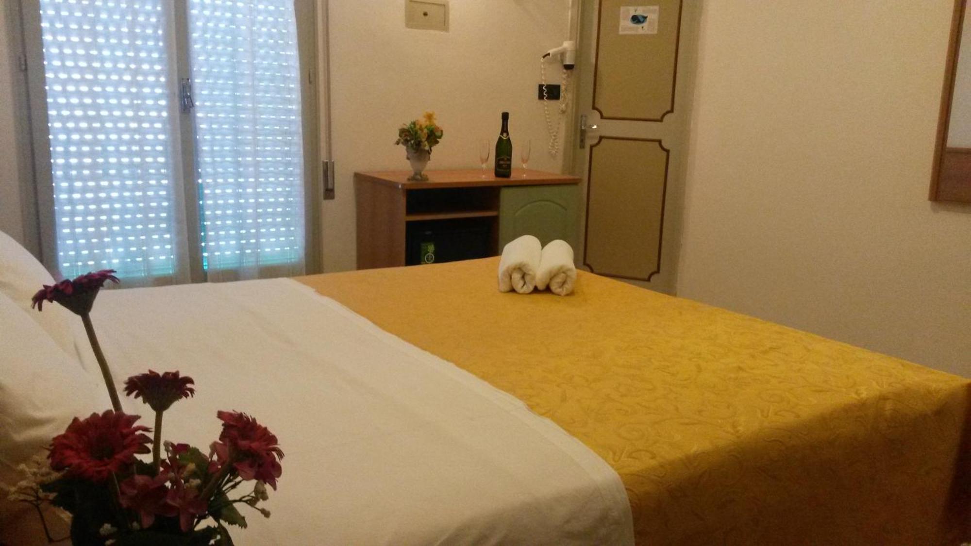Economy Double or Twin Room