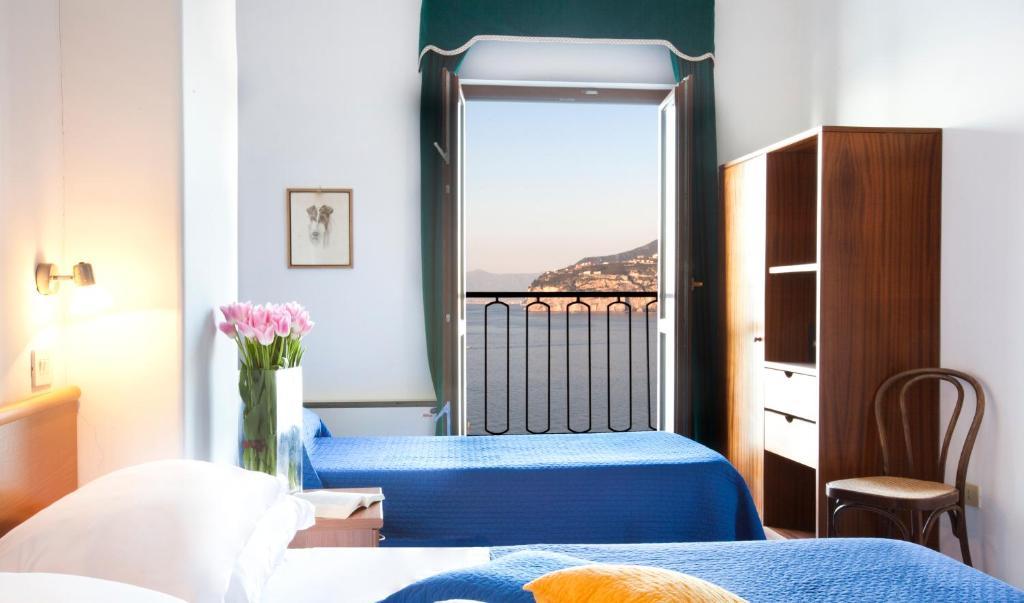 Triple Room with Sea View,30624770:JPEG