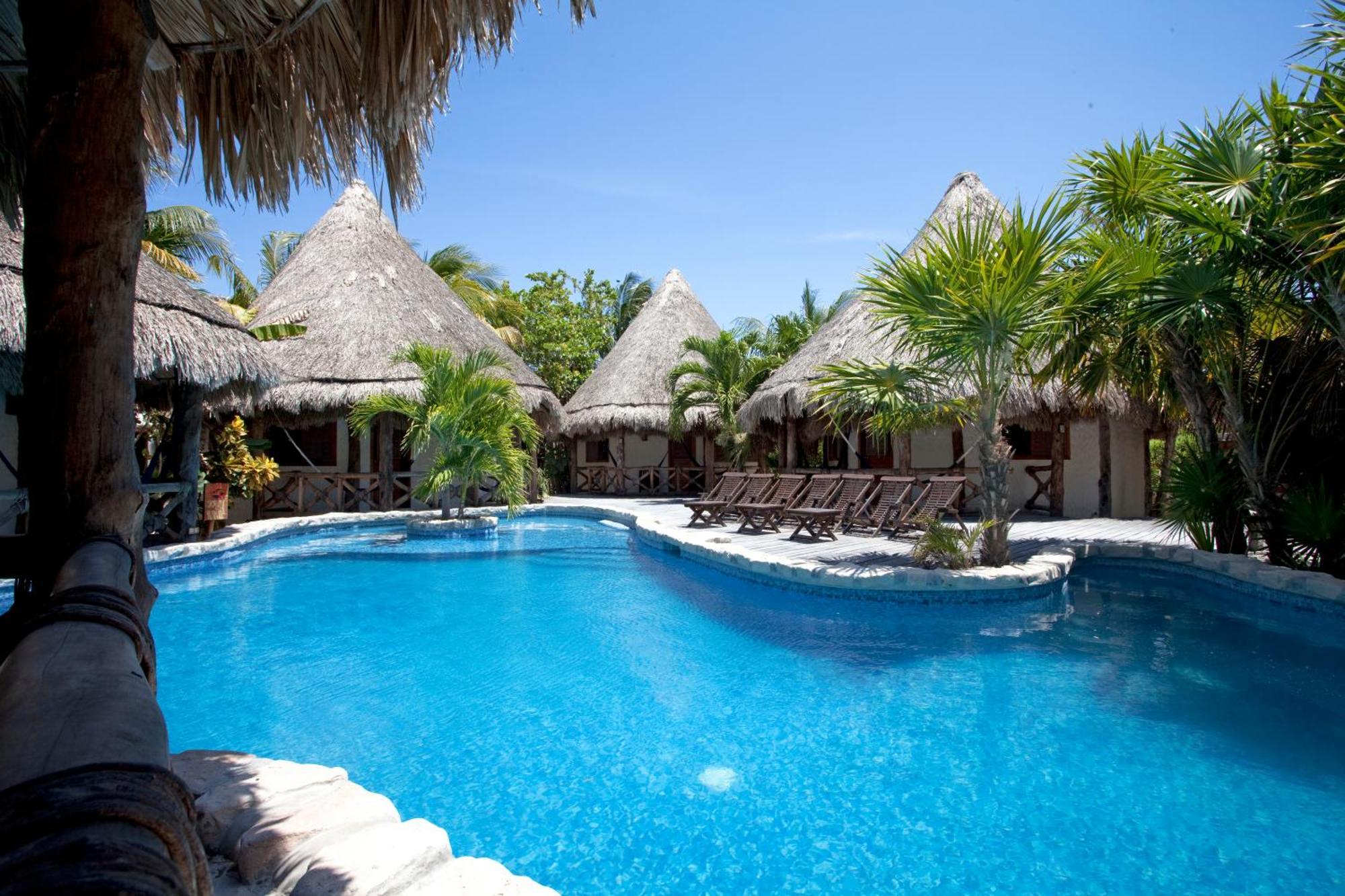 Bungalow Pool View,1208229187:JPEG