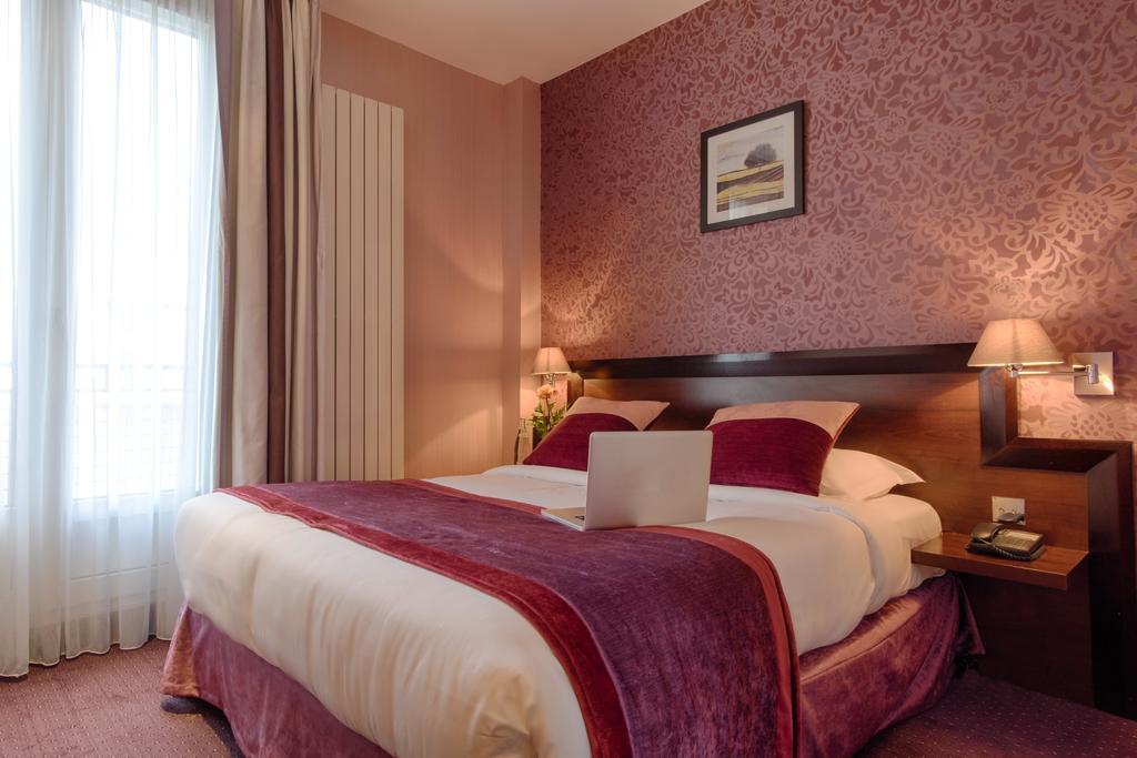Executive Triple Room