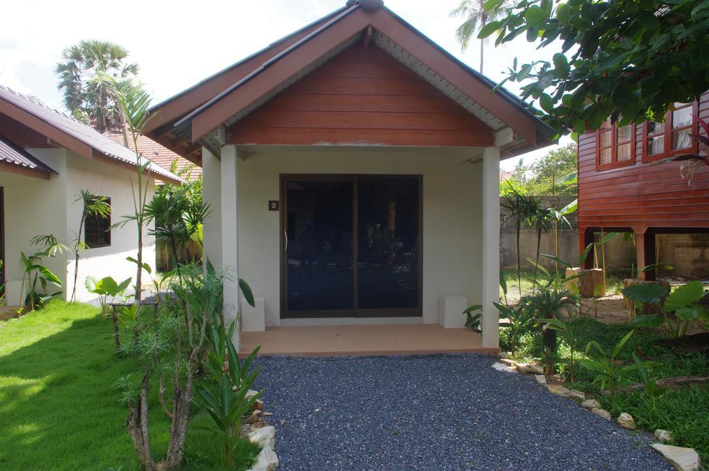 Standard Triple Bungalow,317039421:JPEG