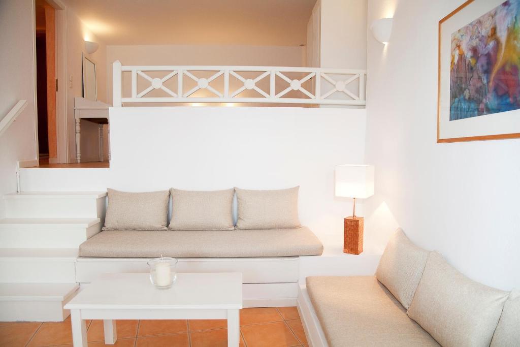 Superior Suite with Caldera View