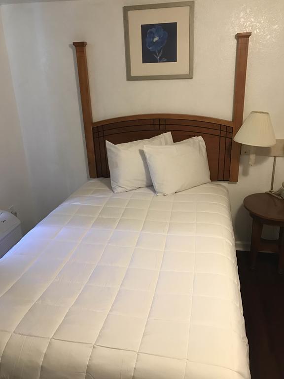 Single Room with Bathroom