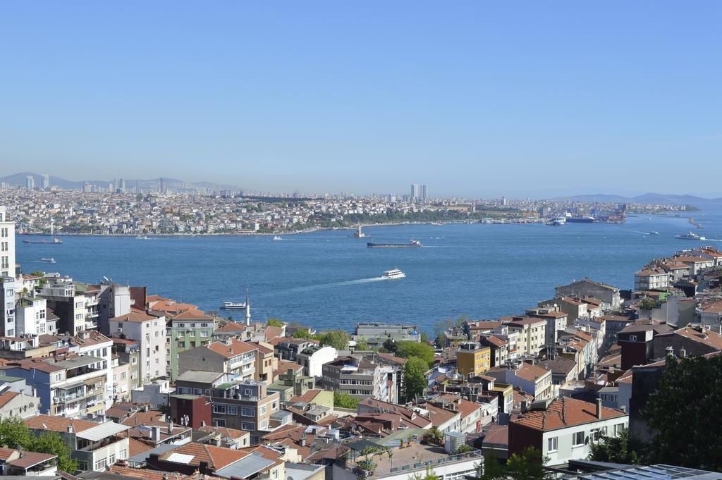Deluxe Bosphorus View Triple Room