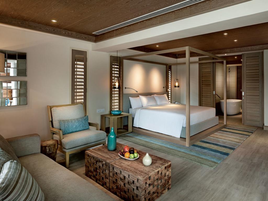 Signature Suite,322423552:JPEG
