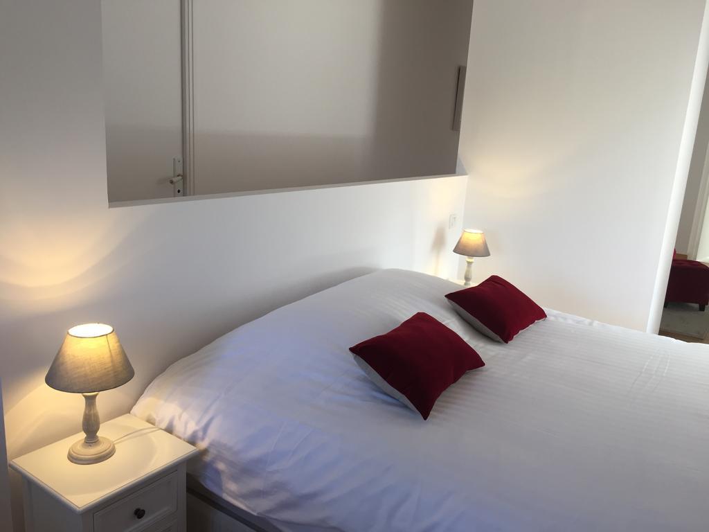 Queen Room,323826529:JPEG