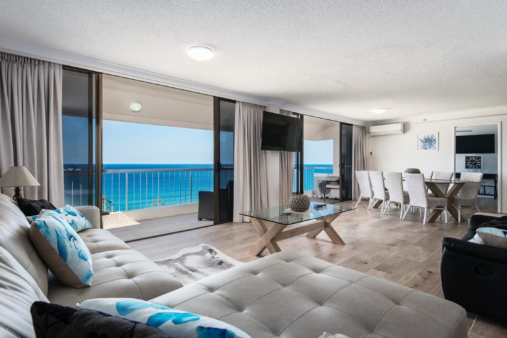 Three-Bedroom Apartment - Sub-Penthouse C