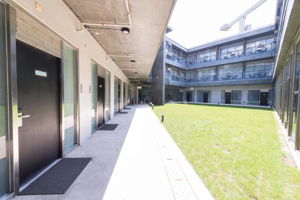 Twin Room with Balcony
