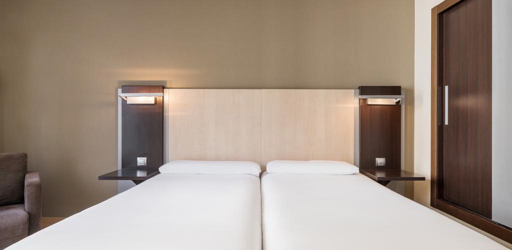 Double or Twin Room,324654436:JPEG