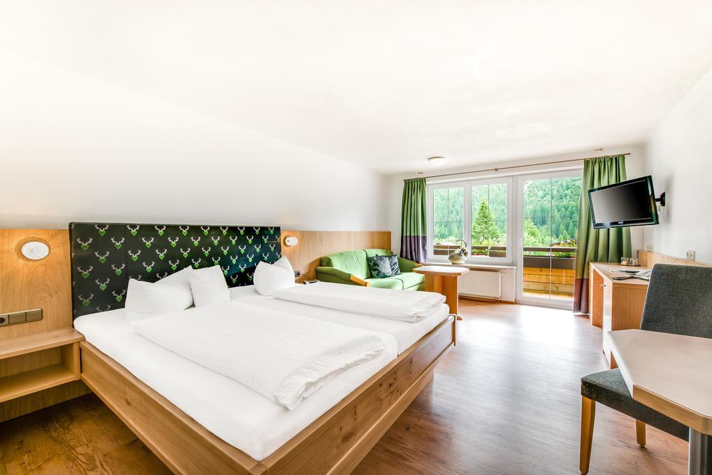 Dreibettzimmer