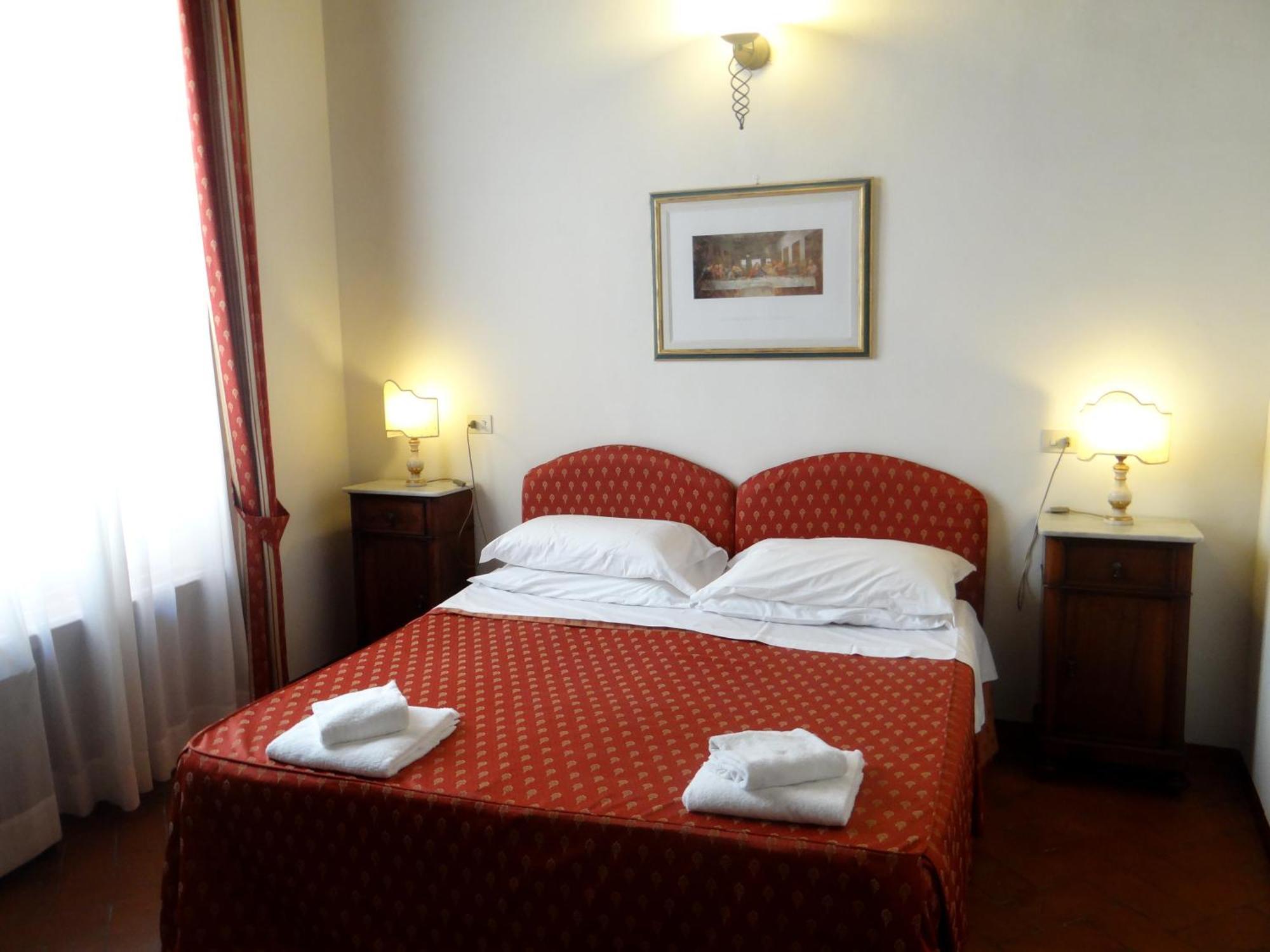 Double Room,326416687:JPEG