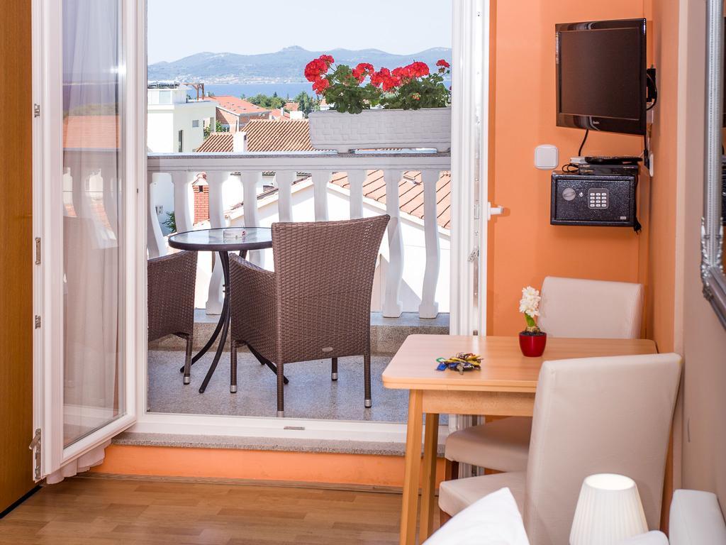 Studio Balcony Sea View