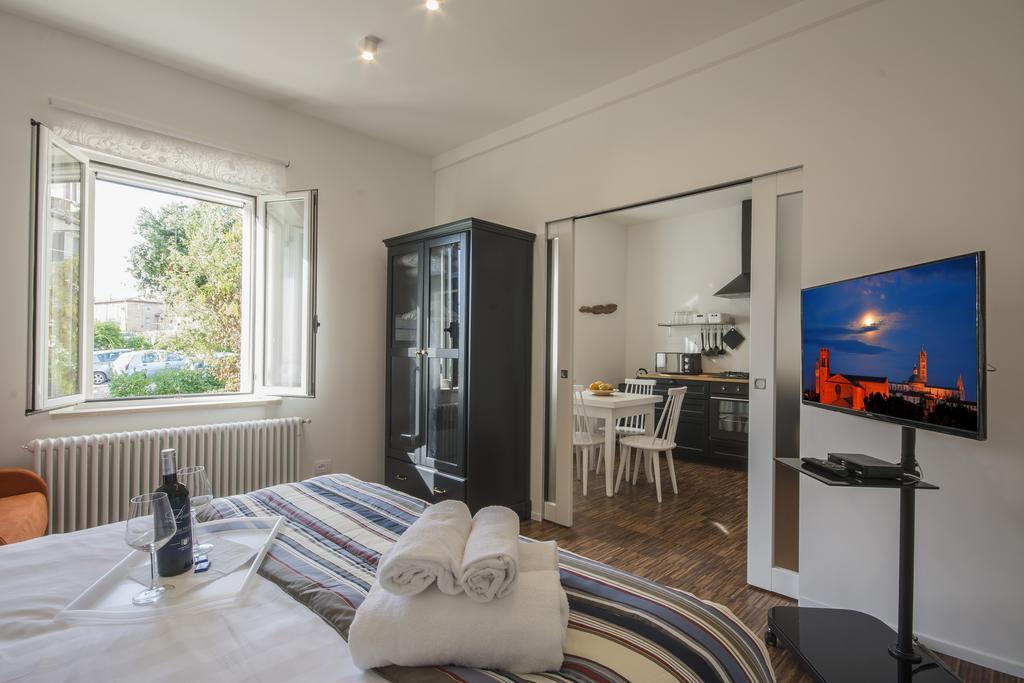 Studio with Garden View