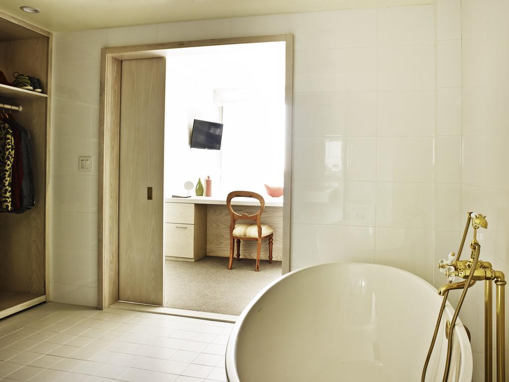 Suite con cama extragrande