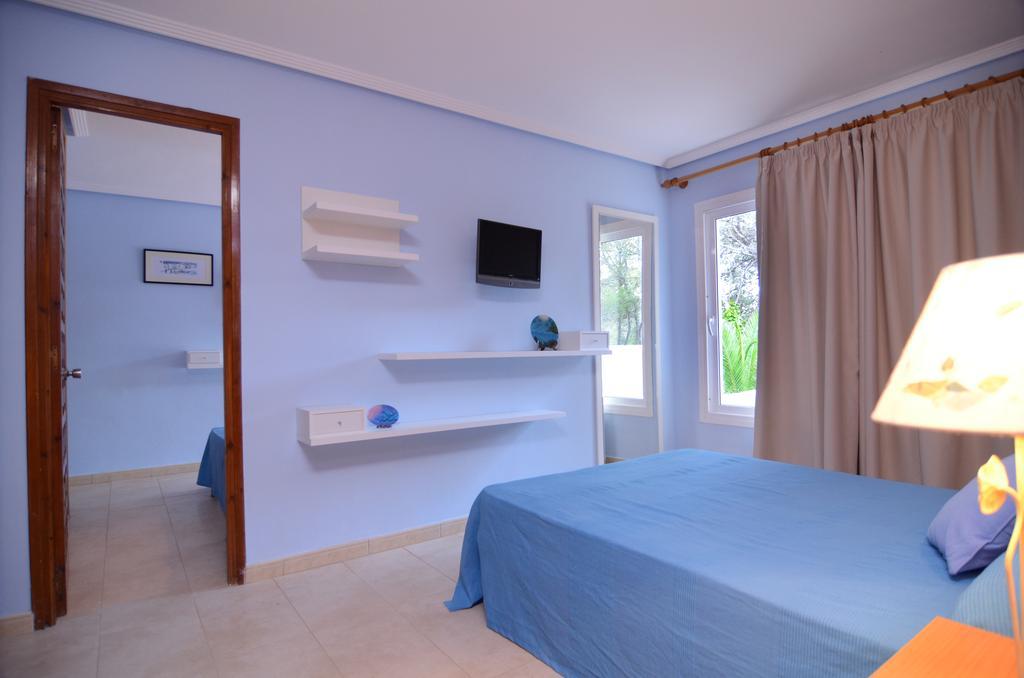 Quadruple Room with Bathroom