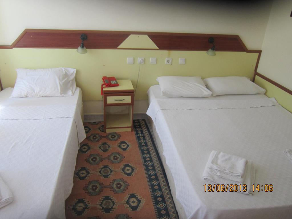 Triple Room,9854929:JPEG