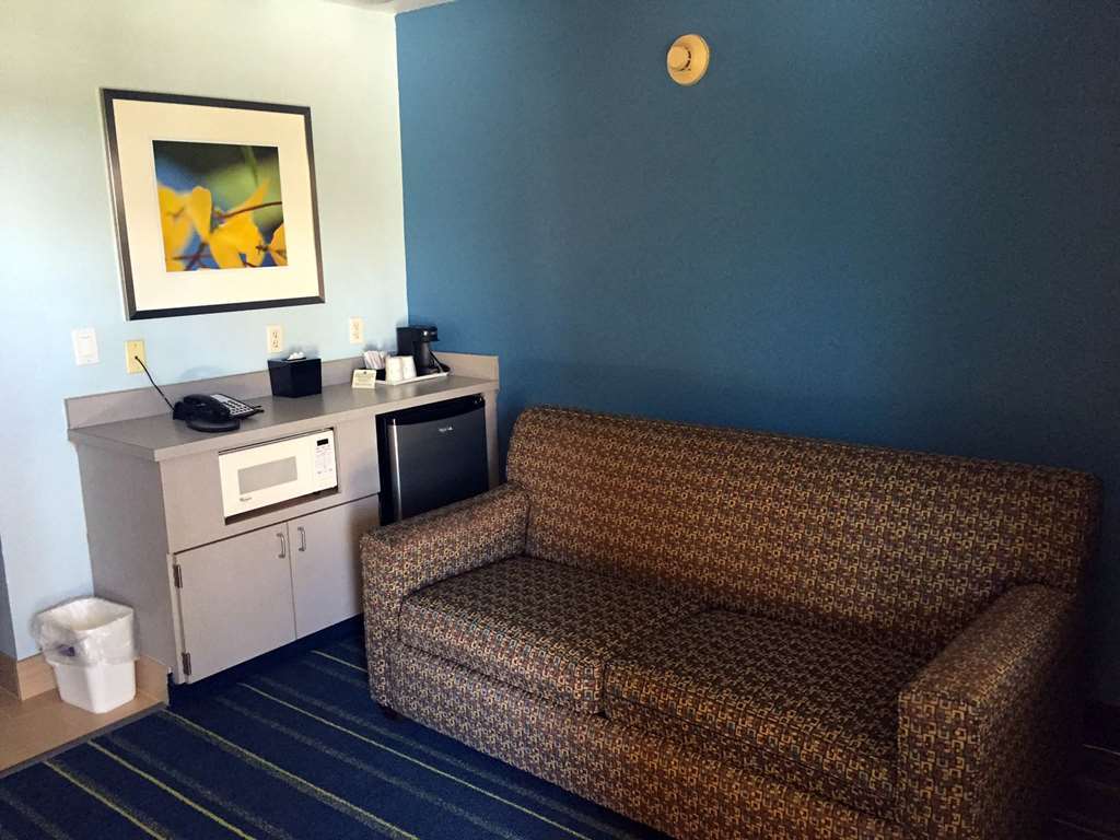 King Suite with Sofa Bed
