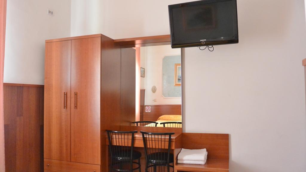 Twin/Double Room,338649127:JPEG