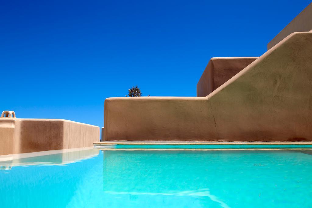 Master Suite with Private Pool
