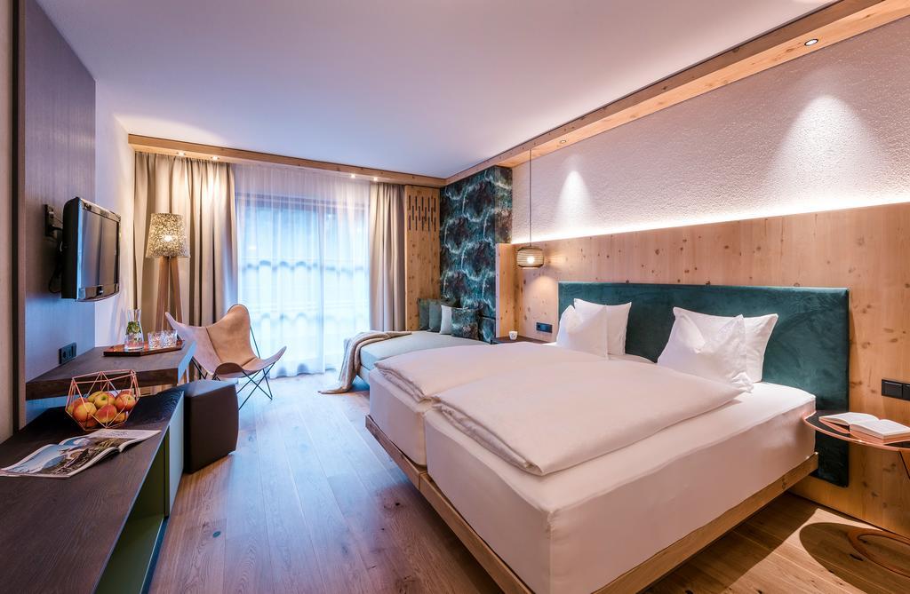 Deluxe Tweepersoonskamer met Balkon