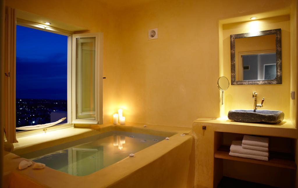 Junior Suite with Spa Bath