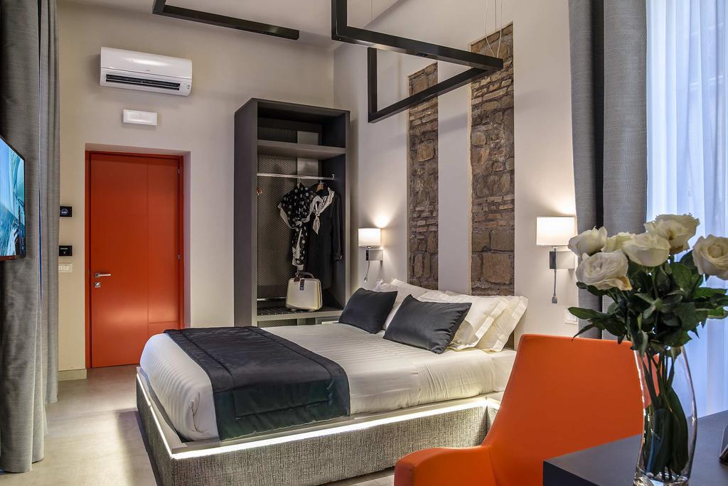 Double Room,339501460:JPEG