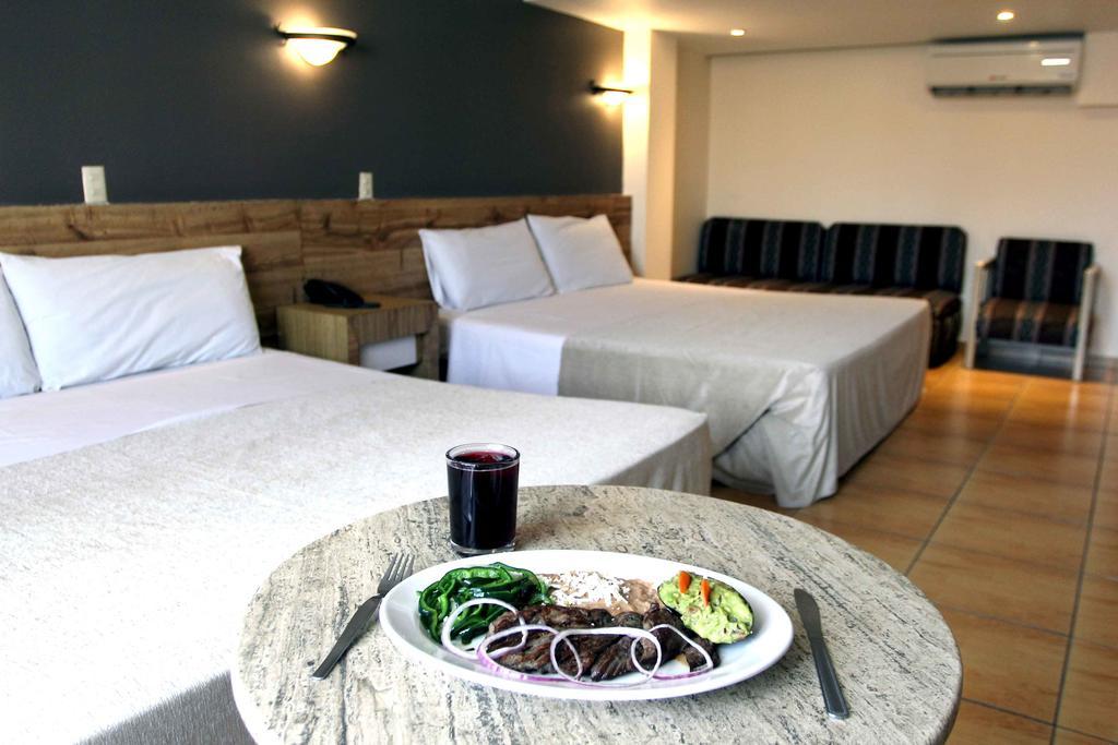K Suite with Two King Beds