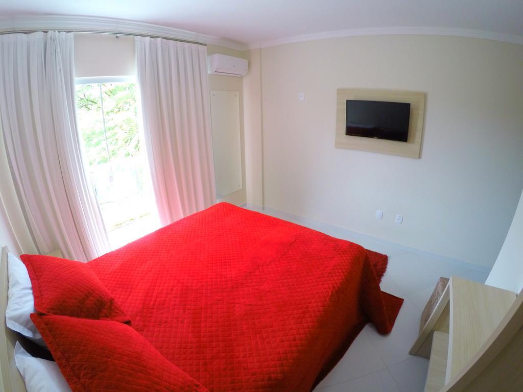 Quarto Duplo Deluxe com Vista Lateral do Mar