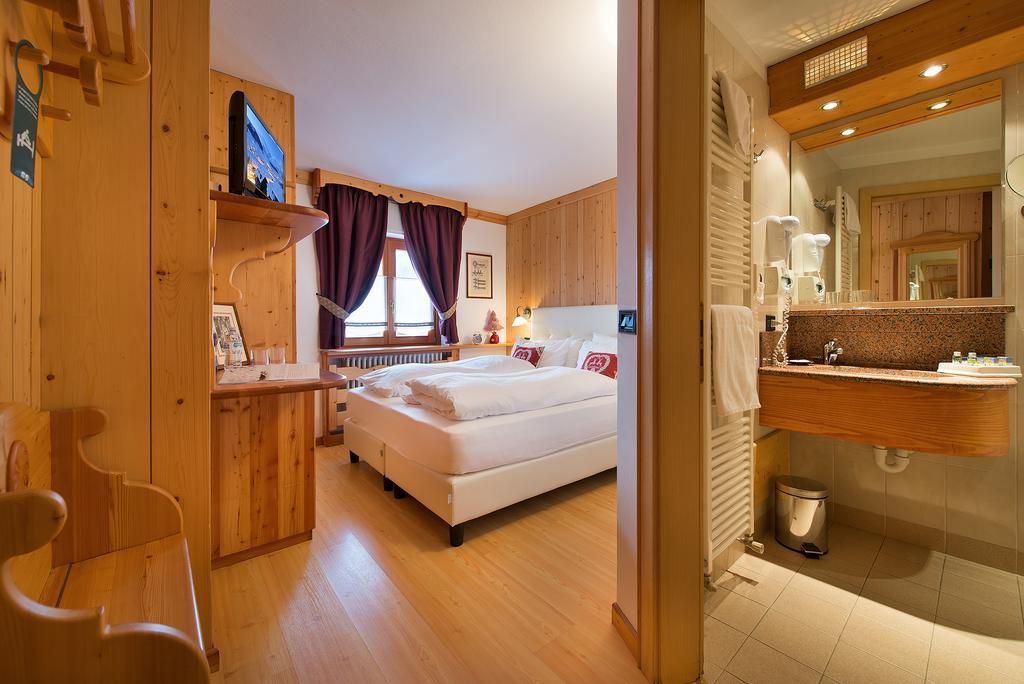 Basic Double or Twin Room