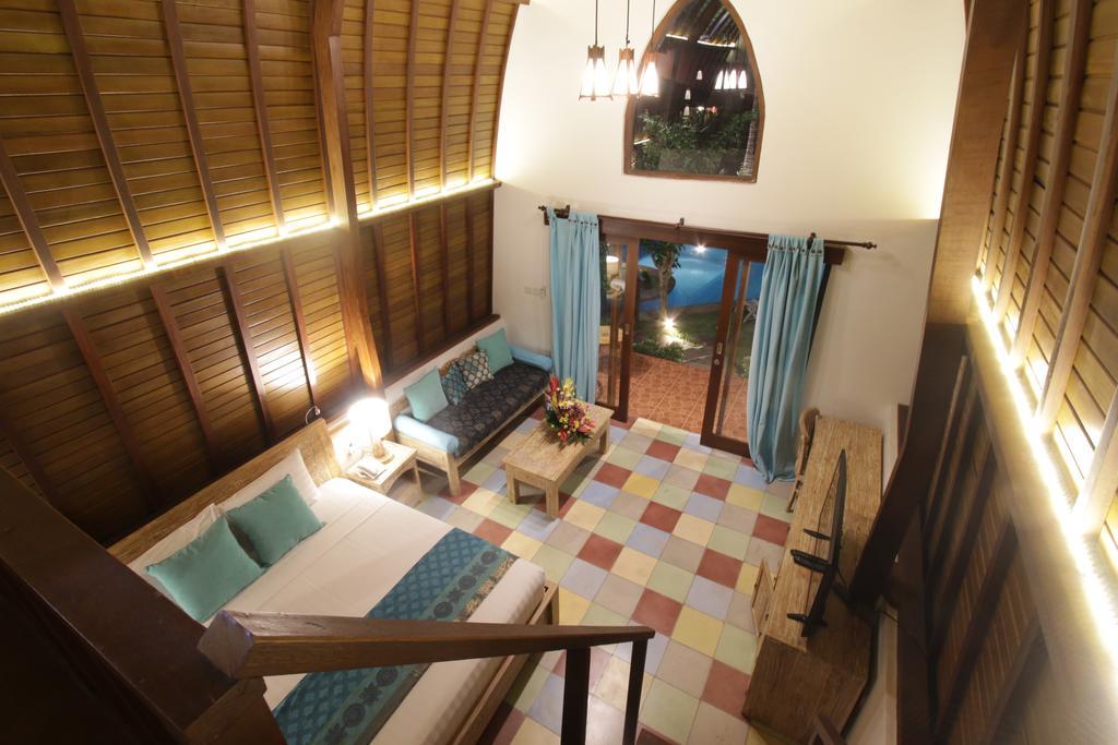 Deluxe Family Room