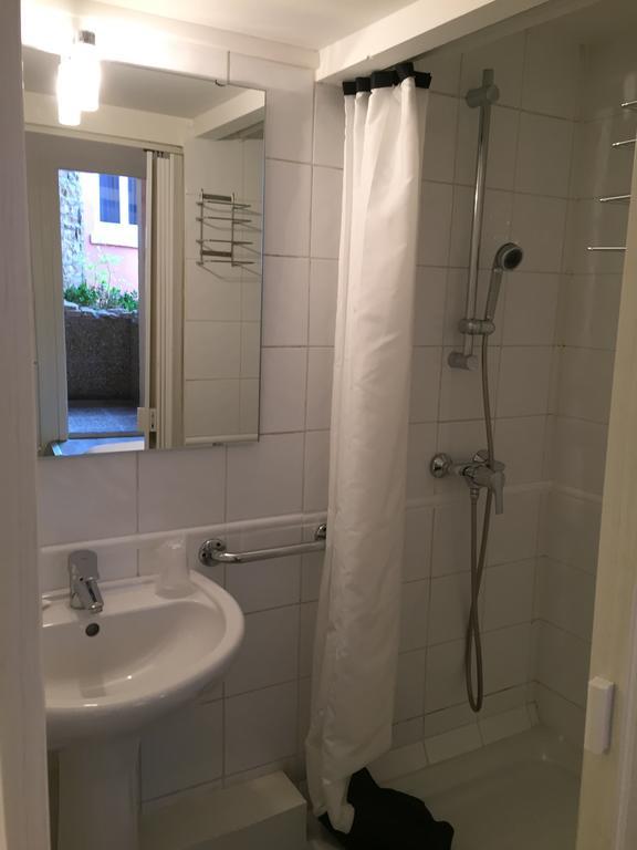 Standard Twin Room,680220819:JPEG