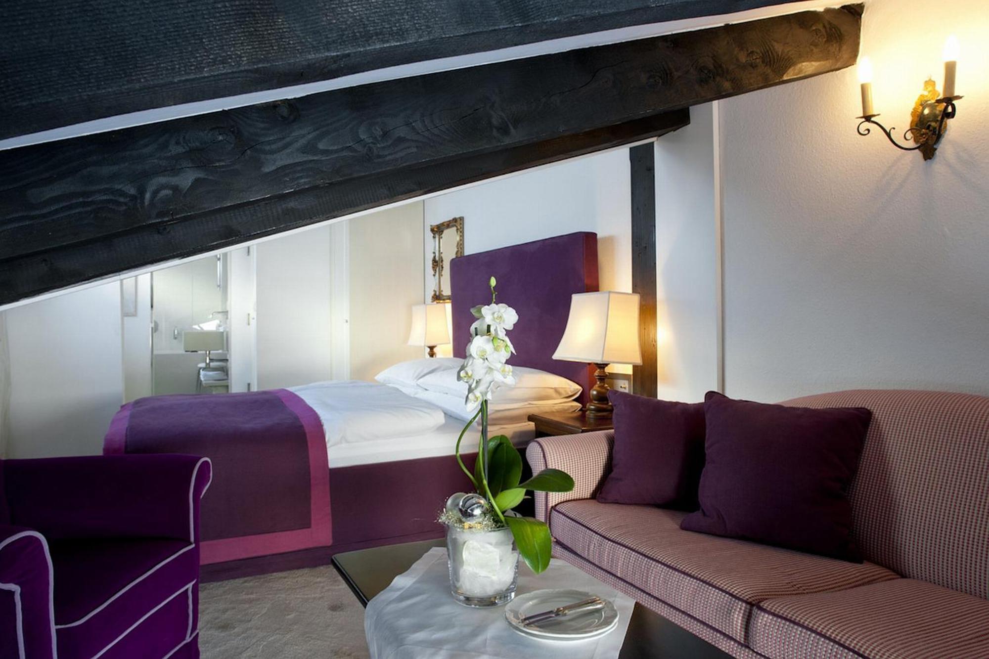 Double Room,582082695:JPEG