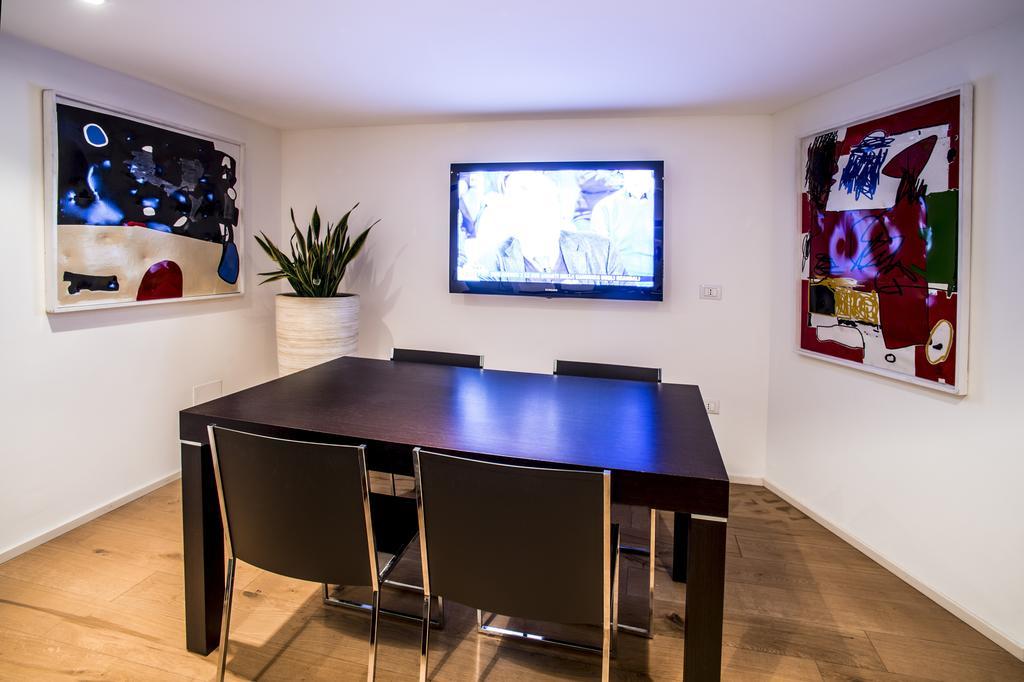 Double Room - Split Level - Separate Building