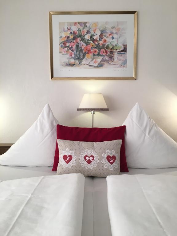Kleines Doppelzimmer mit Balkon