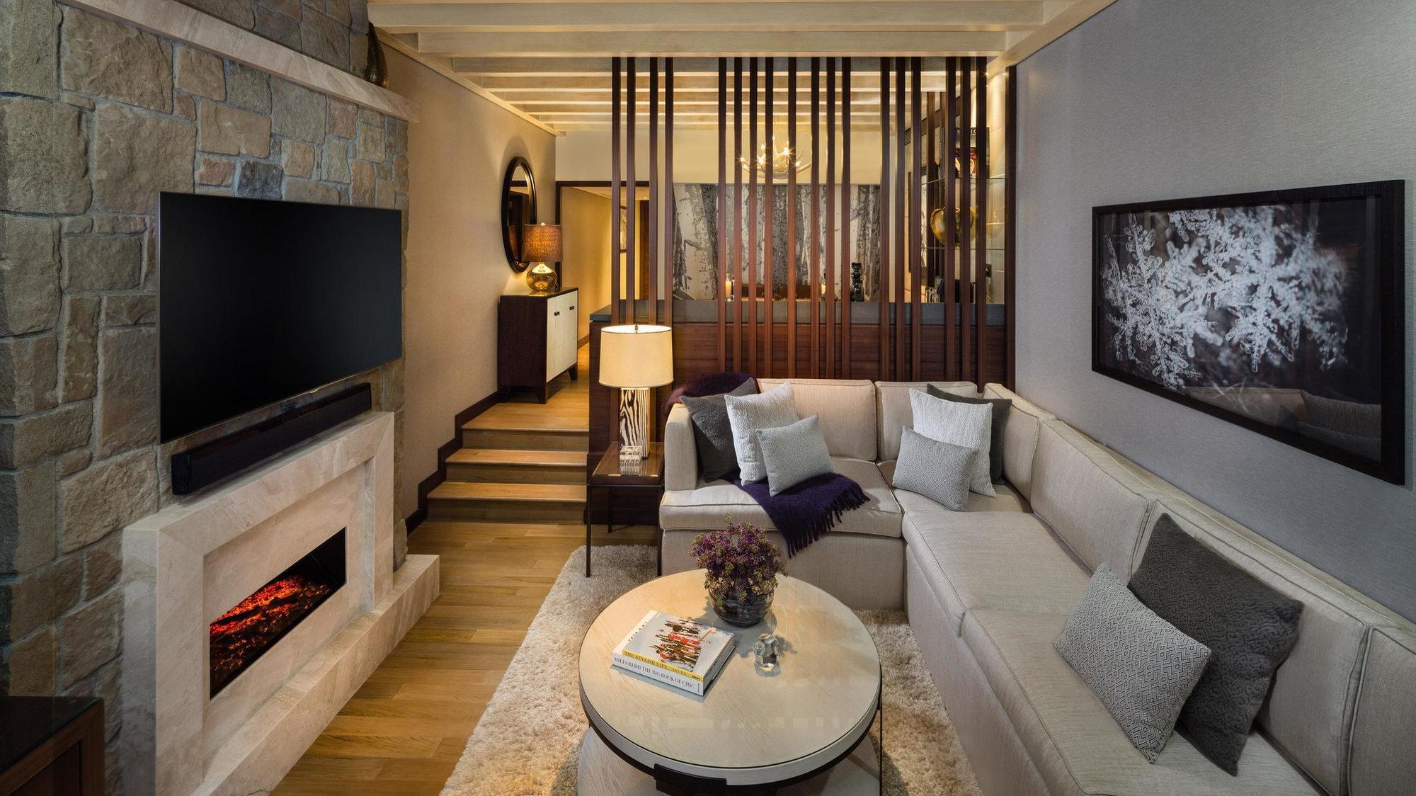 Aspen Ski Chalet Maisonette – Zugang zum Snow Park im Ski Dubai für 2 Personen, Zugang zur Lounge inklusive Afternoon Tea, Cocktailstunden am Abend, alkoholfreien Erfrischungsgetränken und Kanapees