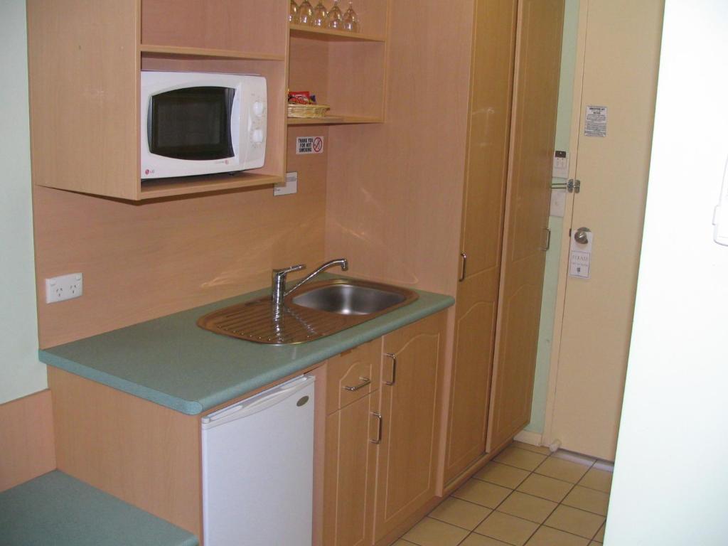 Deluxe Two-Bedroom Family Suite,701600164:JPEG