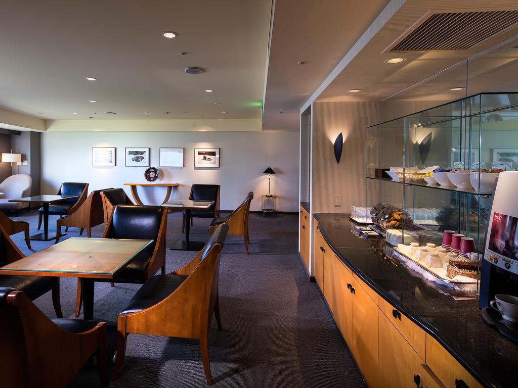 Superior Suite Premium Floor with Free access to Fitness Club - Non-Smoking