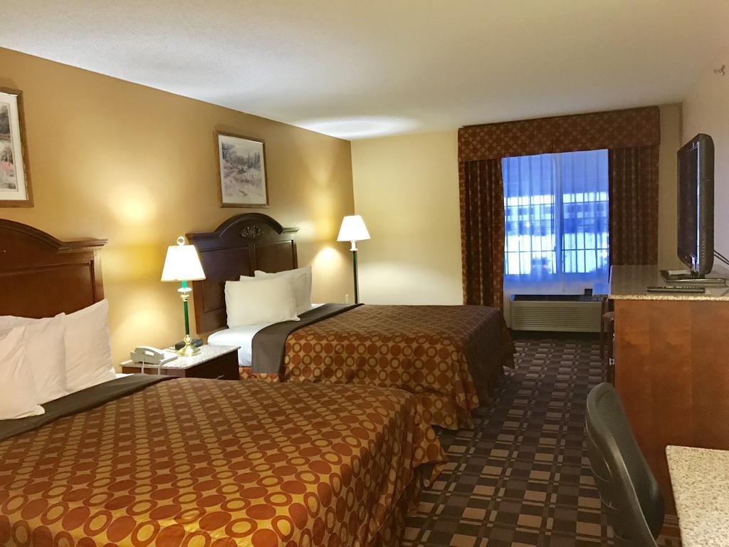 Queen Room with Two Queen Beds - Main Building