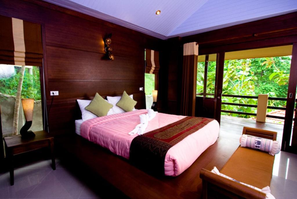 Deluxe Double Room with Garden View