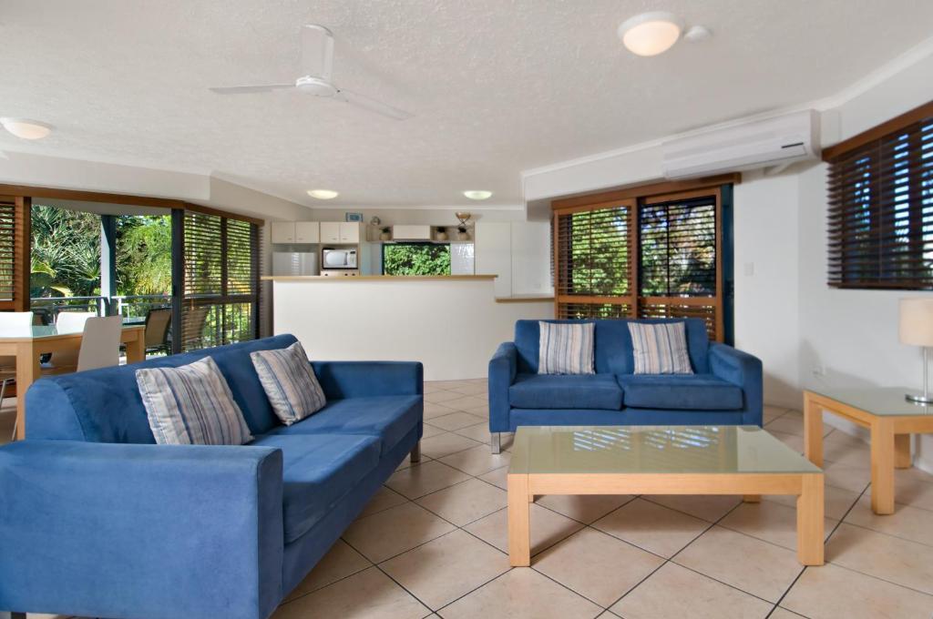 Three-Bedroom Apartment with Balcony