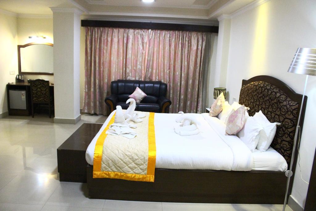 Super Deluxe Double Room