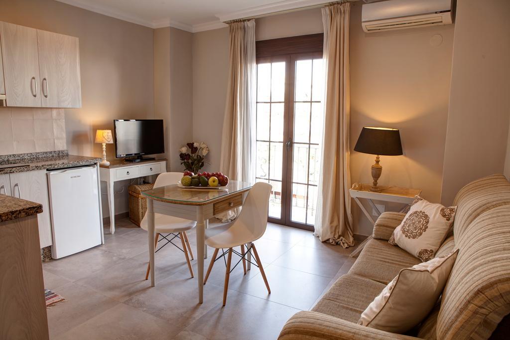 Suite with Garden View