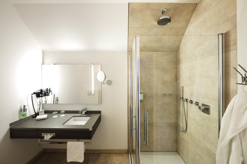 Superior Single Room