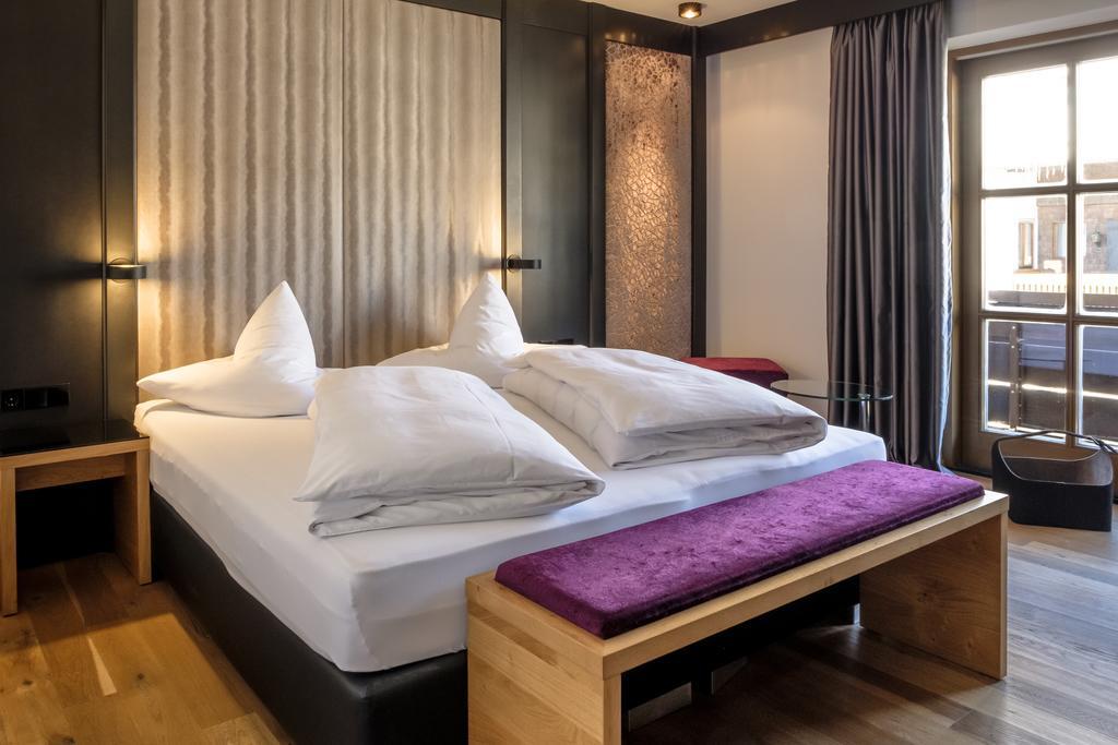 Classic Double Room with Balcony - Nr. 23
