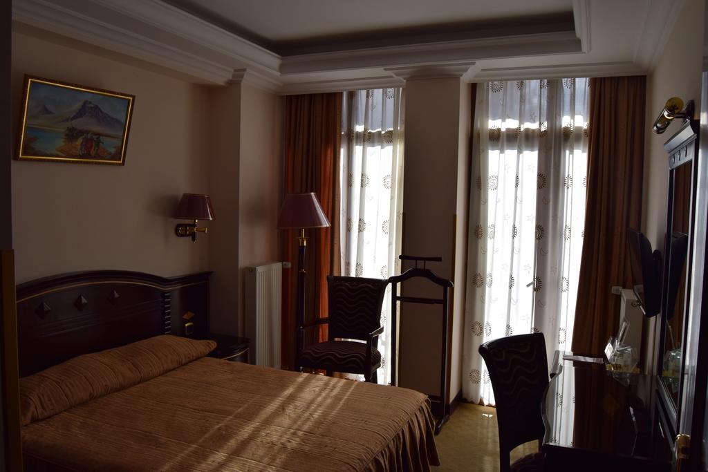 Two-Bedroom Family Suite (2 Adults + 2 Children)