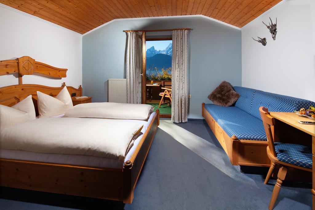 Double Room Mountain View