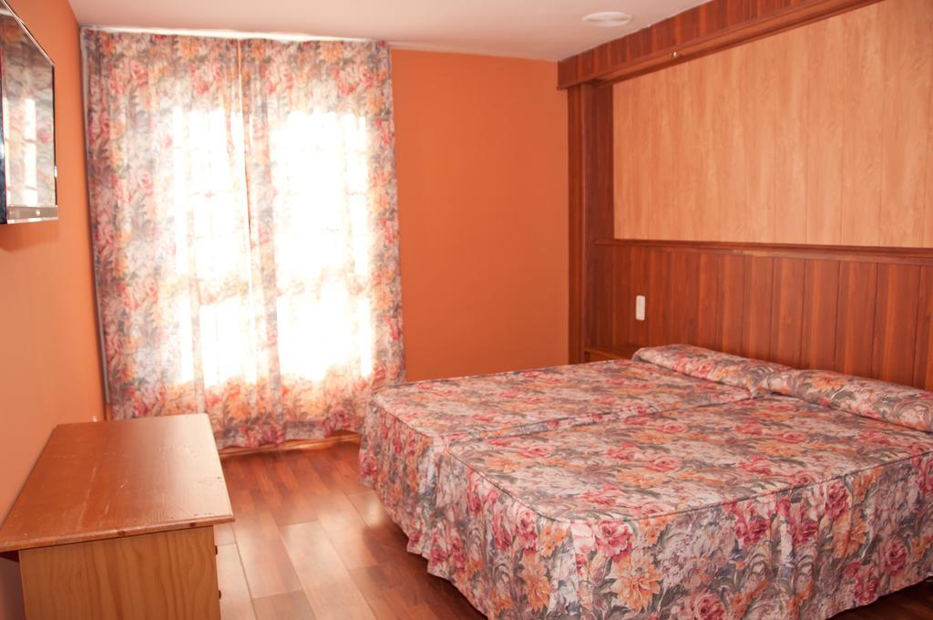 Economy Tweepersoonskamer met extra bed
